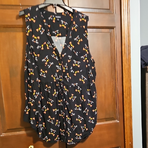 torrid Tops - Torrid Cats Sleeveless Shirt